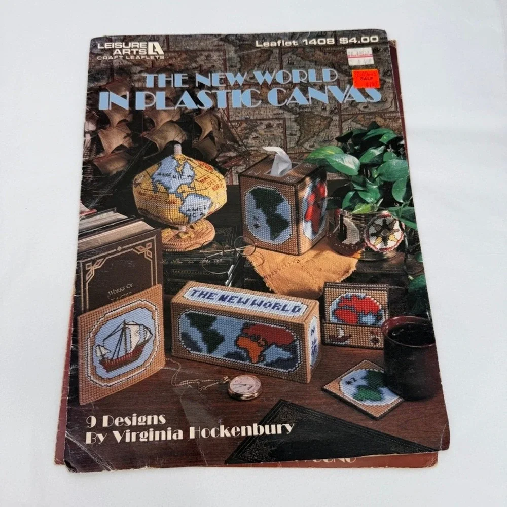 Leisure Arts Plastic Canvas Pattern Leaflet Booklets Lot of 5 VTG Crafting